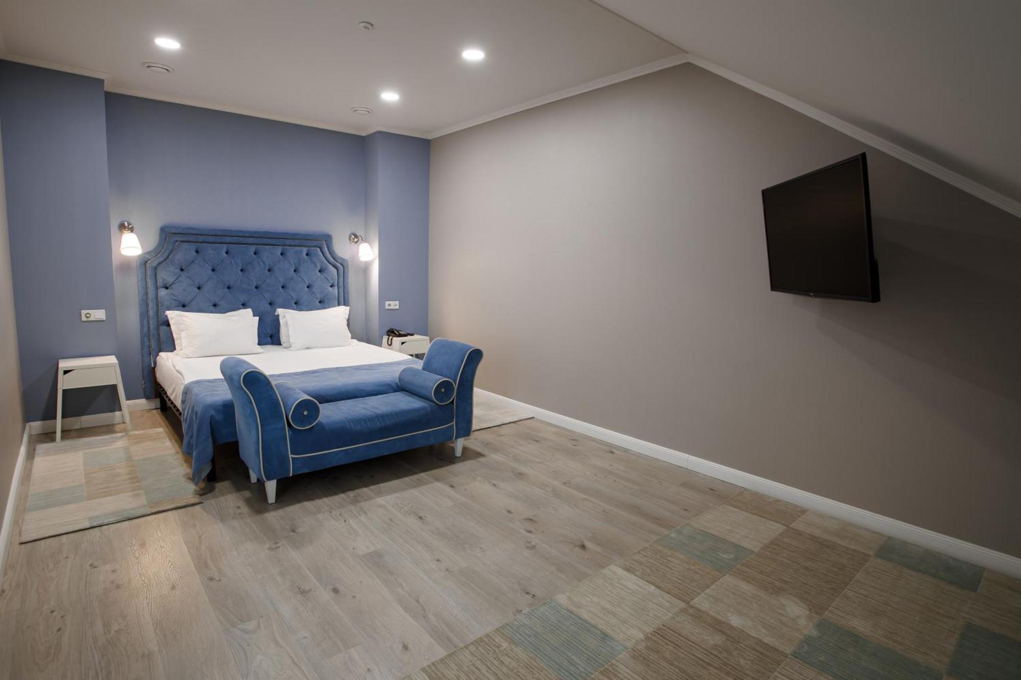 Rivoli Hotel Czerniowce Zewnętrze zdjęcie