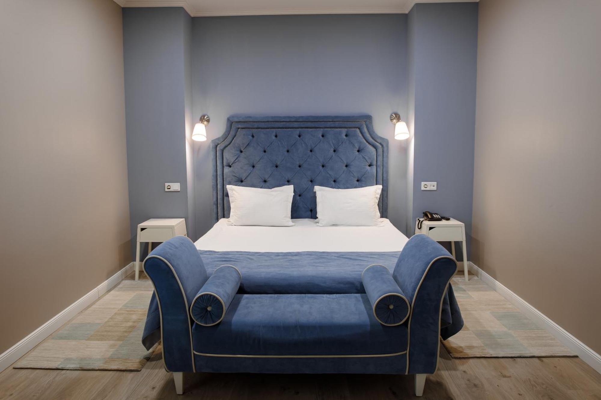 Rivoli Hotel Czerniowce Zewnętrze zdjęcie